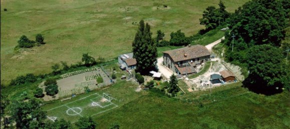 3 غرف نوم منزل في Gubbio, Italy رقم 256108 2