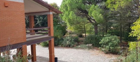 25-salle Villa à Perugia, Italy No. 233664 13