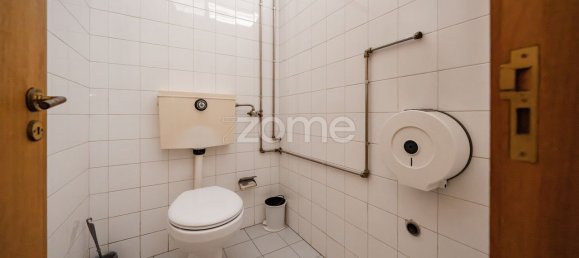 Lagerhaus in Guimaraes, Portugal 629m², Nr. 15130 18