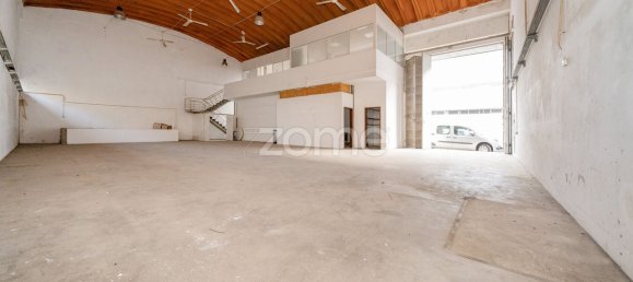 Lagerhaus in Guimaraes, Portugal 629m², Nr. 15130 12