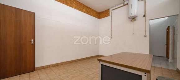 Lagerhaus in Guimaraes, Portugal 629m², Nr. 15130 9