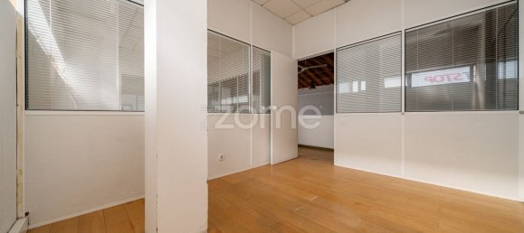 Lagerhaus in Guimaraes, Portugal 629m², Nr. 15130 25