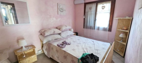 Villa T2 em Aprilia, Italy N.º 346031 2