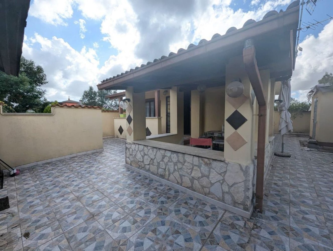 Villa T2 em Aprilia, Italy N.º 346031