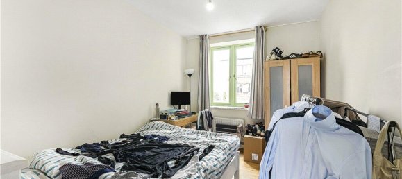 3 bedrooms Apartment in London, United Kingdom No. 8718 8