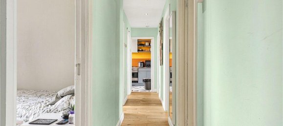 3 bedrooms Apartment in London, United Kingdom No. 8718 18