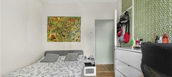 3 bedrooms Apartment in London, United Kingdom No. 8718 9