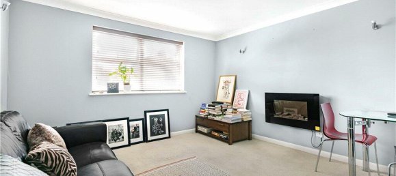 1 Schlafzimmer Wohnung in Surrey, United Kingdom, Nr. 8609 2