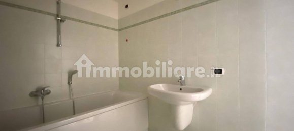 3 Schlafzimmer Wohnung in Bergamo, Italy, Nr. 373127 11