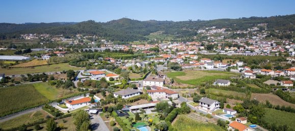 8 bedrooms House in Povoa de Lanhoso, Portugal No. 31711 2