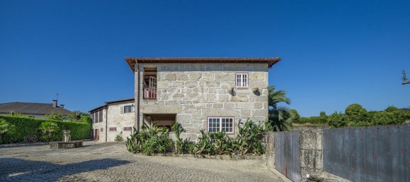 8 bedrooms House in Povoa de Lanhoso, Portugal No. 31711 6