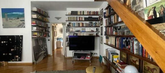 3 rooms Apartment in Milan, Italy No. 245857 2