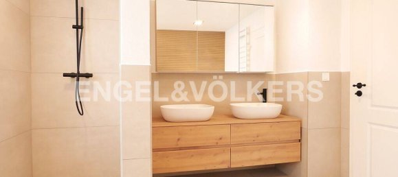 5 chambres Maison de ville à Schweinfurt, Germany No. 336420 3