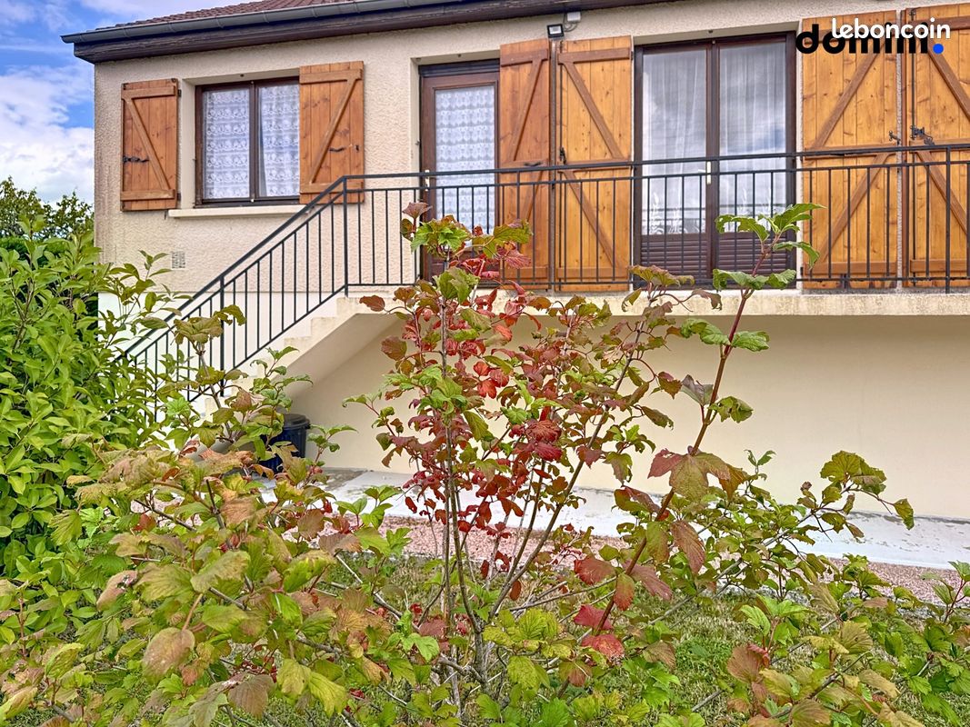 2 chambres Maison à Ciry-le-Noble, France No. 325938