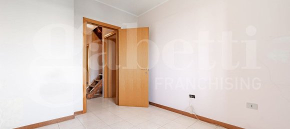 Villa de 6 divisões em Milan, Italy N.º 314193 22