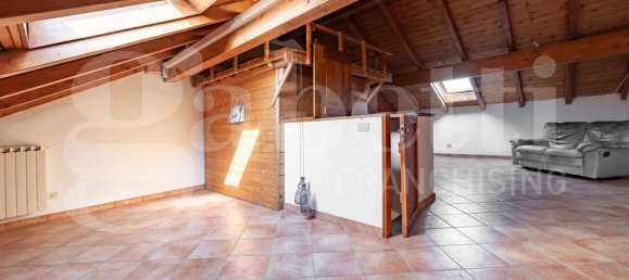 Villa de 6 divisões em Milan, Italy N.º 314193 25