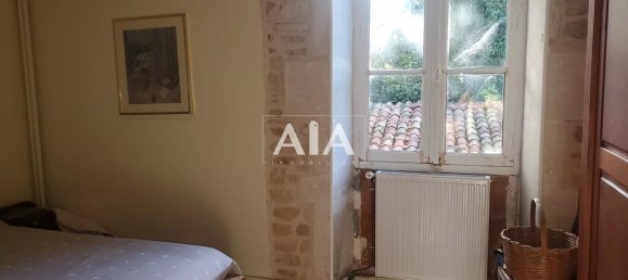 4 bedrooms House in Ruffec, France No. 345545 10