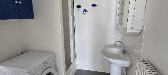 2 bedrooms House in Saint-Quentin, France No. 295150 10