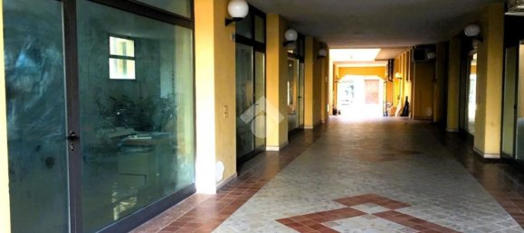55m² Commercial property in Forlì, Italy No. 115027 11