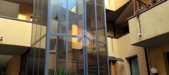 55m² Commercial property in Forlì, Italy No. 115027 12