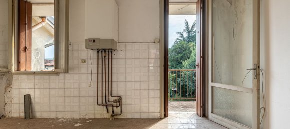 220m² Building in Schio, Italy No. 208900 16