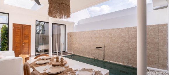 76 m² villa en venta en Kerobokan, Badung, Bali, Indonesia № 4657 3