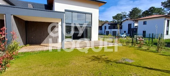 3 bedrooms Villa in Tosse, France No. 95801 12