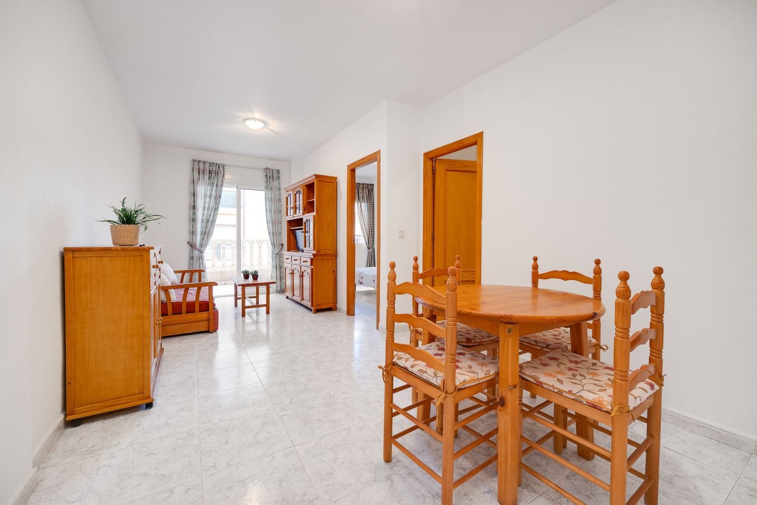 Apartamento T2 em Torrevieja, Spain N.º 96049