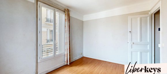 Apartamento de 2 dormitorios en Asnieres-sur-Seine, France No. 283058 5