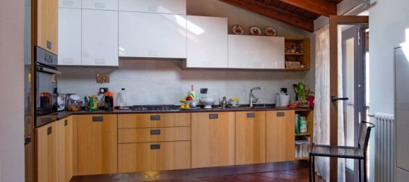 2 bedrooms Apartment in Busca, Italy No. 319044 7