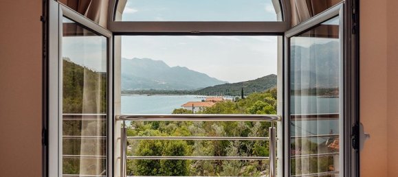 2 chambres Appartement à Tivat, Montenegro No. 59 12