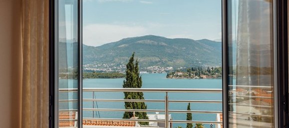 2 chambres Appartement à Tivat, Montenegro No. 59 14
