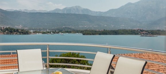 2 chambres Appartement à Tivat, Montenegro No. 59 26