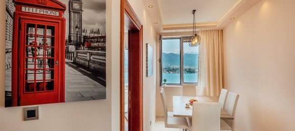 2 chambres Appartement à Tivat, Montenegro No. 59 17
