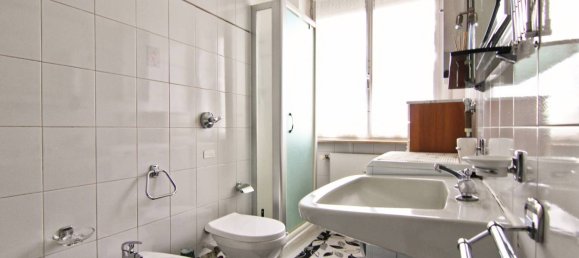 Квартира с 2 спальнями в Ровелласка, Италия № 341529 20