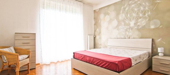 Квартира с 2 спальнями в Ровелласка, Италия № 341529 9