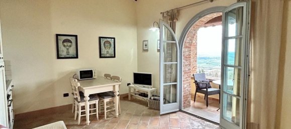2-salle Appartement à Chianni, Italy No. 87294 6