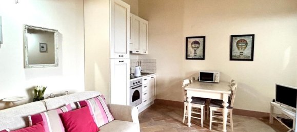 2-salle Appartement à Chianni, Italy No. 87294 4