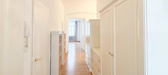 Квартира с 3 комнатами в Альзергрунд, Австрия № 235435 4