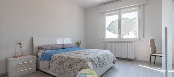 Villa de 5 dormitorios en Copparo, Italy No. 355114 43