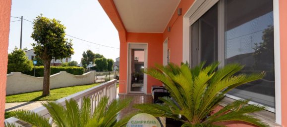 Villa de 5 dormitorios en Copparo, Italy No. 355114 11