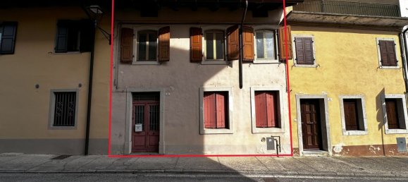 7 غرف نوم منزل في Udine, Italy رقم 376815 2