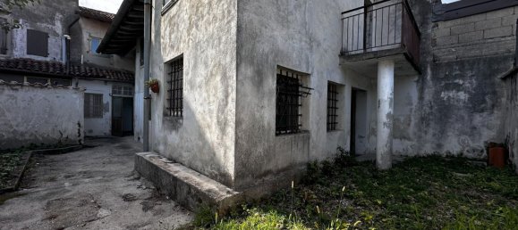 7 غرف نوم منزل في Udine, Italy رقم 376815 45