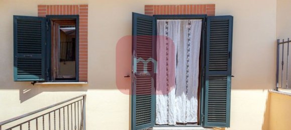 4غرفة منزل في San Cesareo, Italy رقم 26397 35