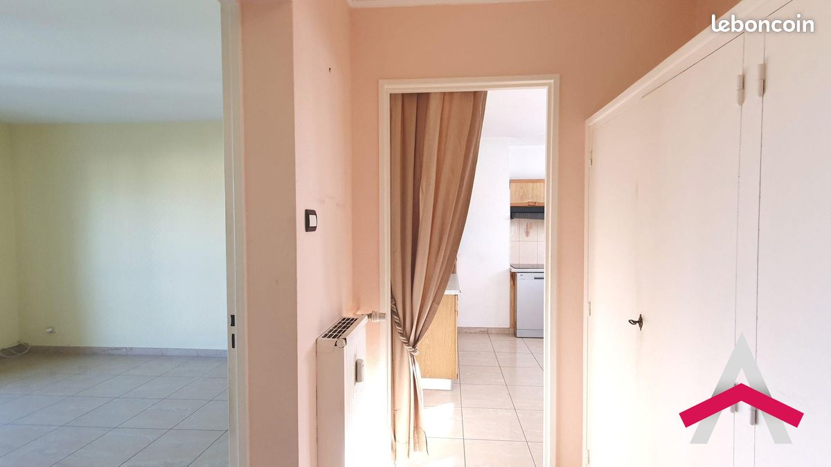 3 bedrooms Apartment in Illzach, France No. 290858