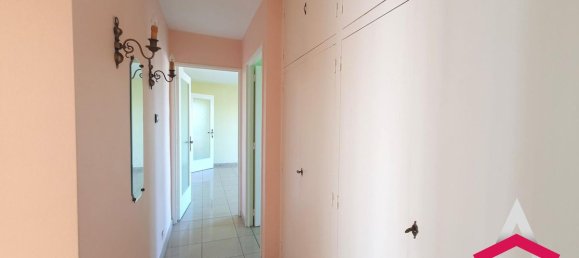 3 bedrooms Apartment in Illzach, France No. 290858 8