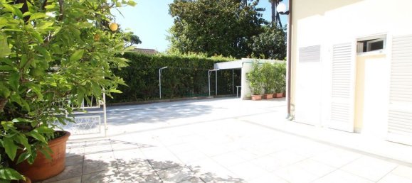 Villa de 7 divisões em Forte dei Marmi, Italy N.º 129552 18