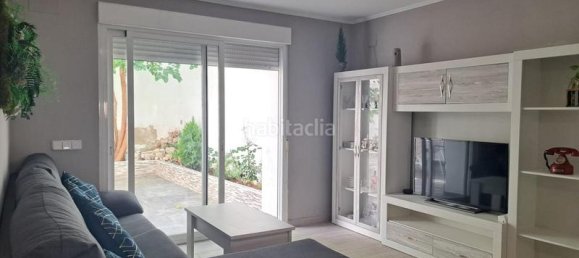 4 bedrooms Townhouse in Requena, Spain No. 158153 2