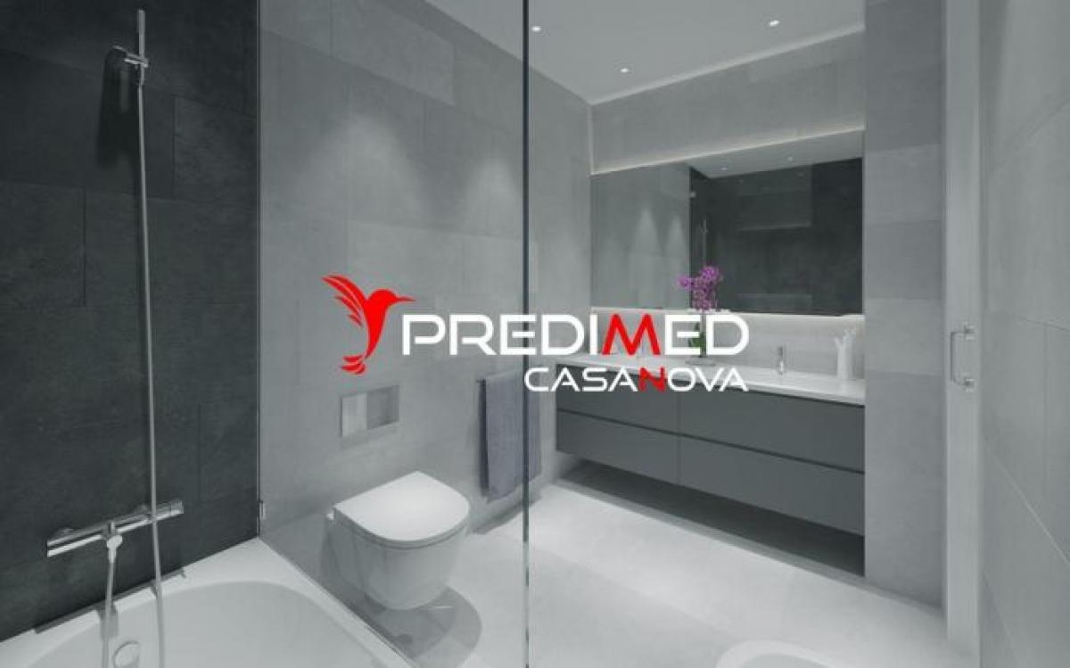 4 bedrooms Apartment in Porto, Portugal No. 3374