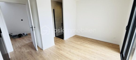 4 bedrooms House in La Chapelle-des-Fougeretz, France No. 297753 7